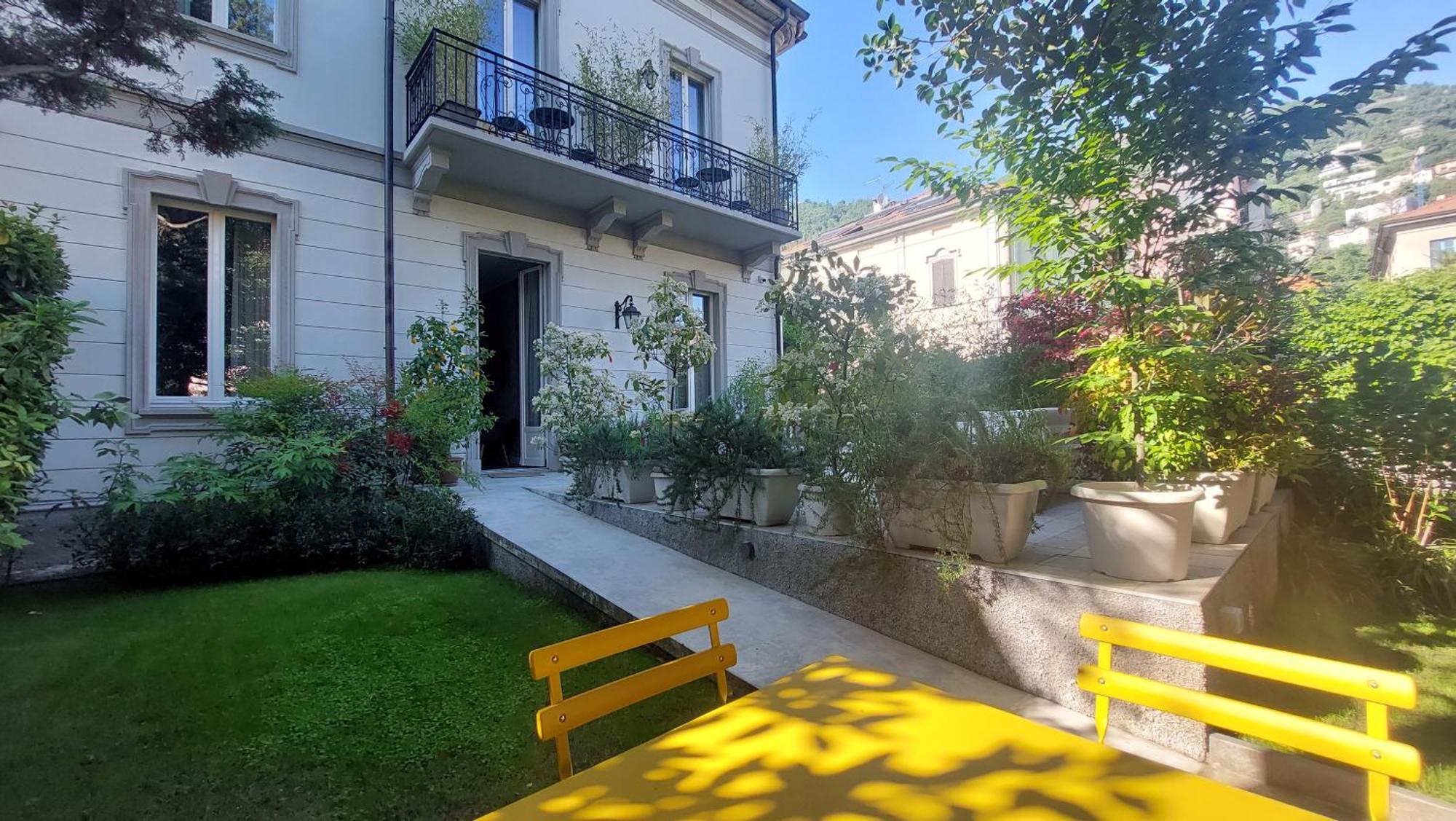 Santagata Bed&Breakfast Como Exteriör bild